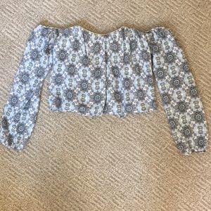 Off shoulder crop top